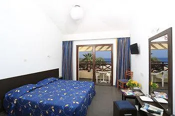Mimosa Beach Hotel プロタラス キプロス