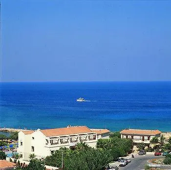 Mimosa Beach Hotel プロタラス