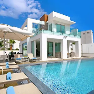  Villa Indigo